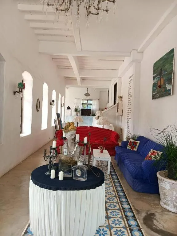 Brassiere Beach Hotel