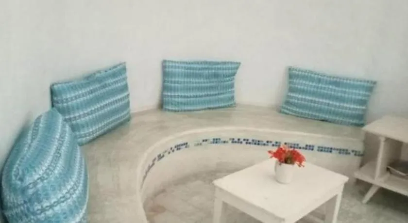 Brassiere Beach Hotel