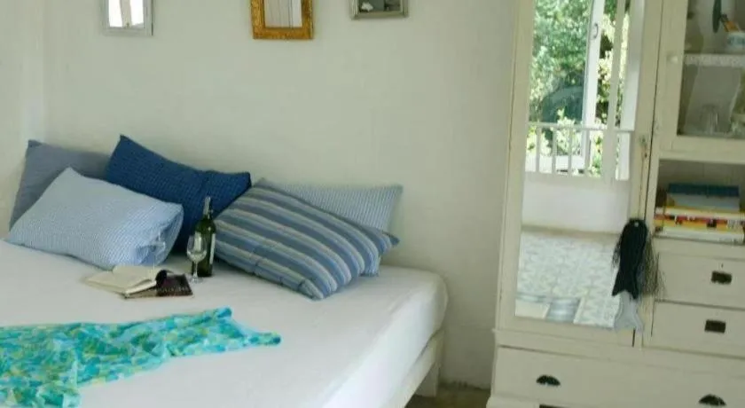 Bed in Brassiere Beach Hotel