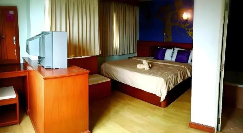 Bed in Loei Orchid Hotel