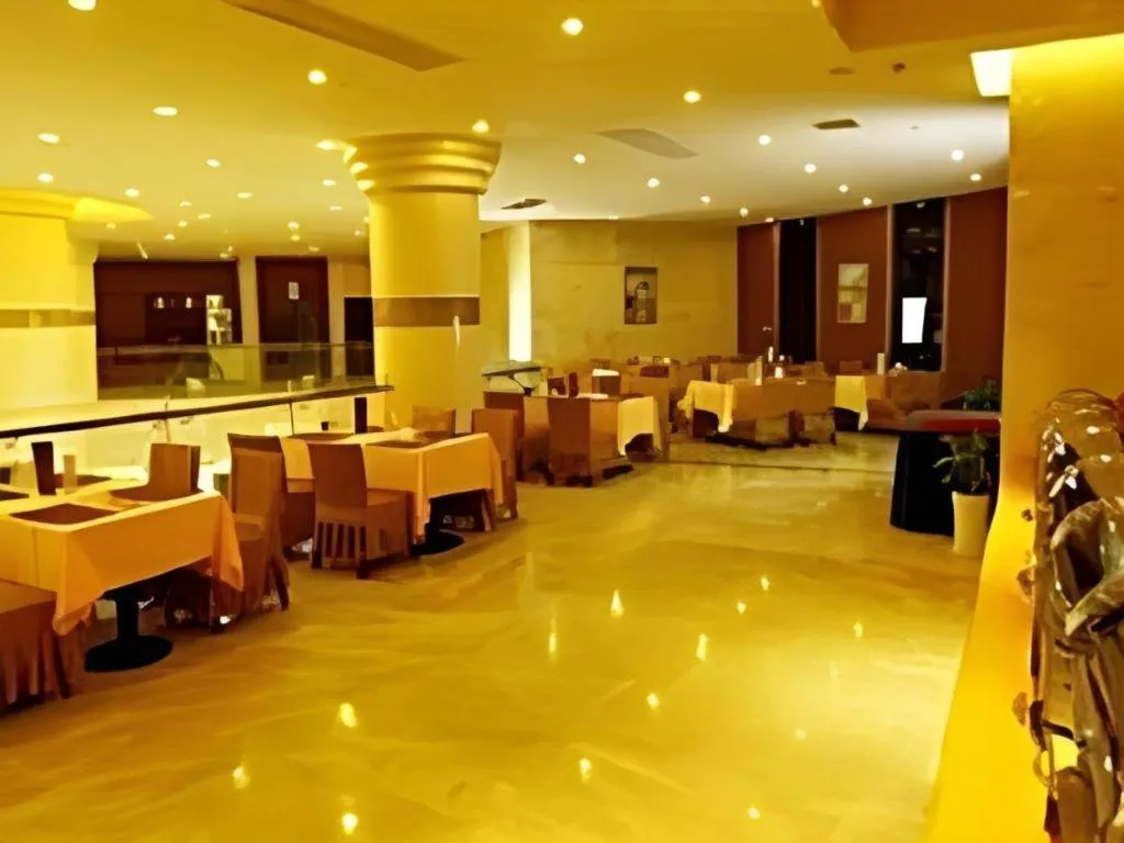 Wuhan Newport International Hotel