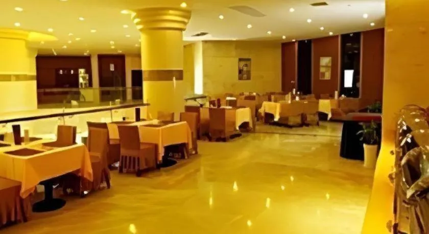 Wuhan Newport International Hotel