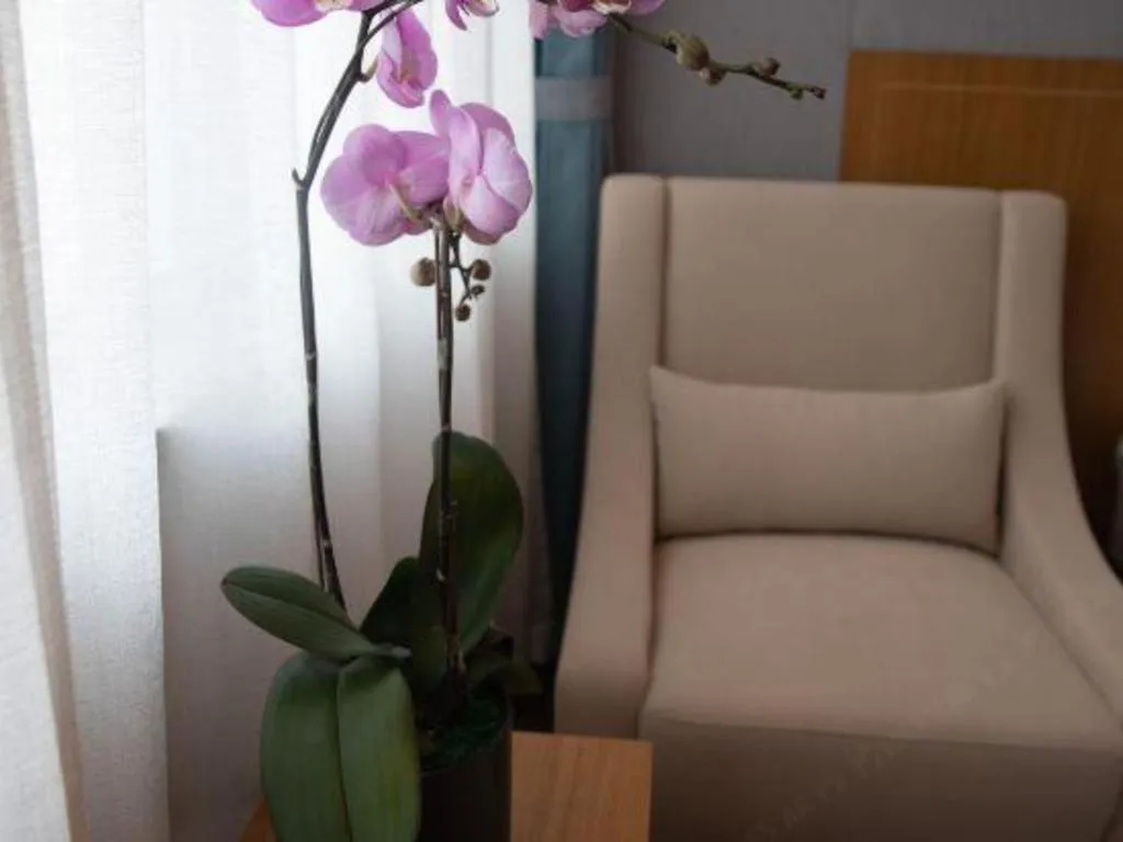 Kunming Greenlake View Hotel