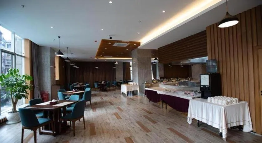 Kunming Greenlake View Hotel