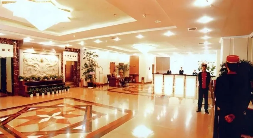 Kunming Greenlake View Hotel