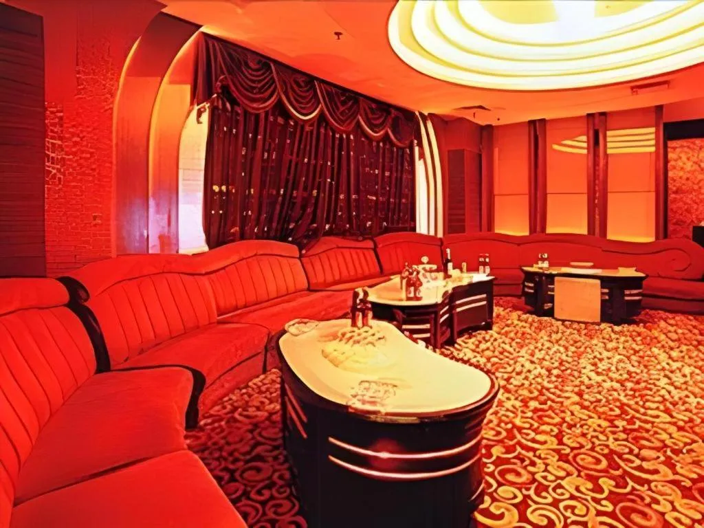 Kunming Greenlake View Hotel