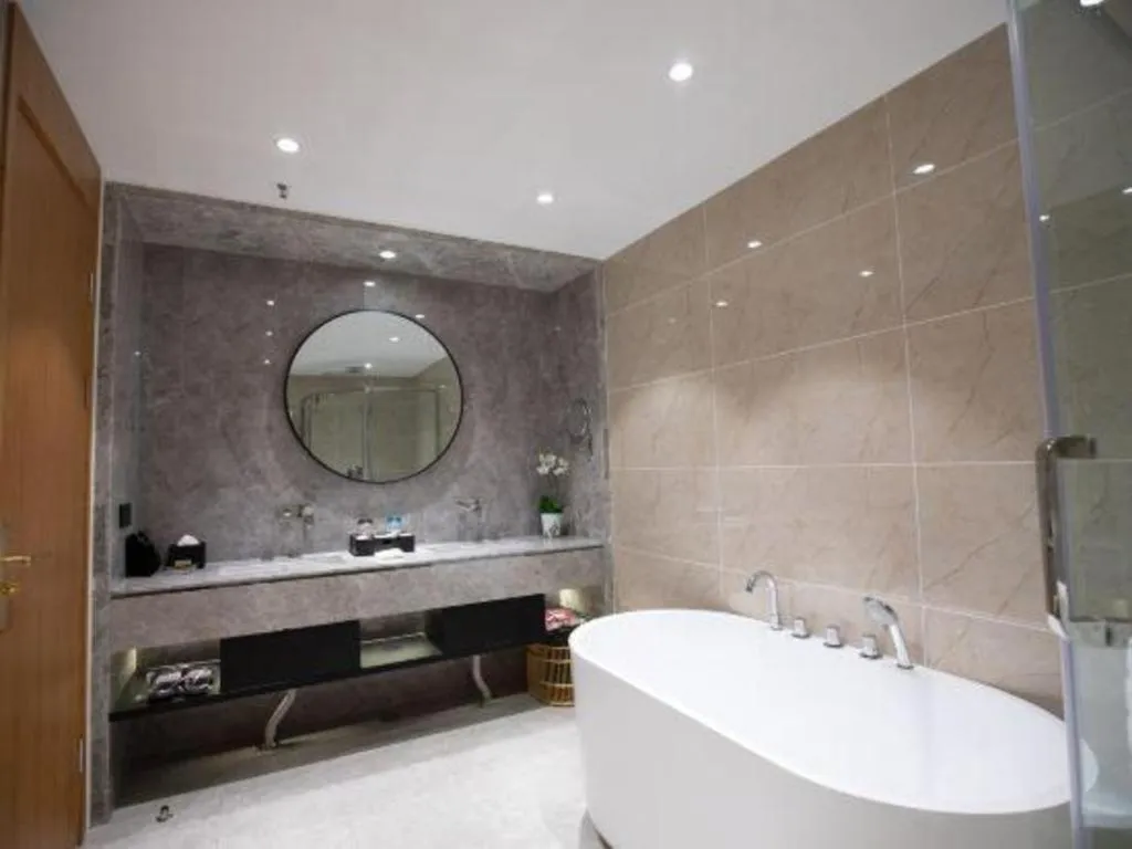 Kunming Greenlake View Hotel