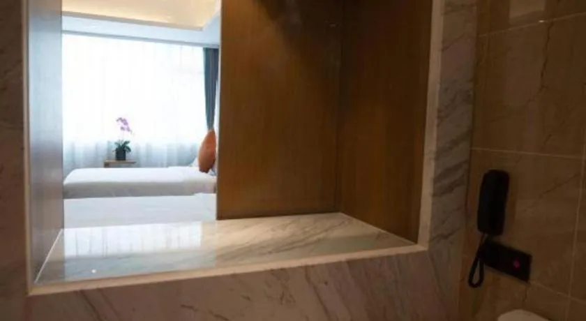 Kunming Greenlake View Hotel