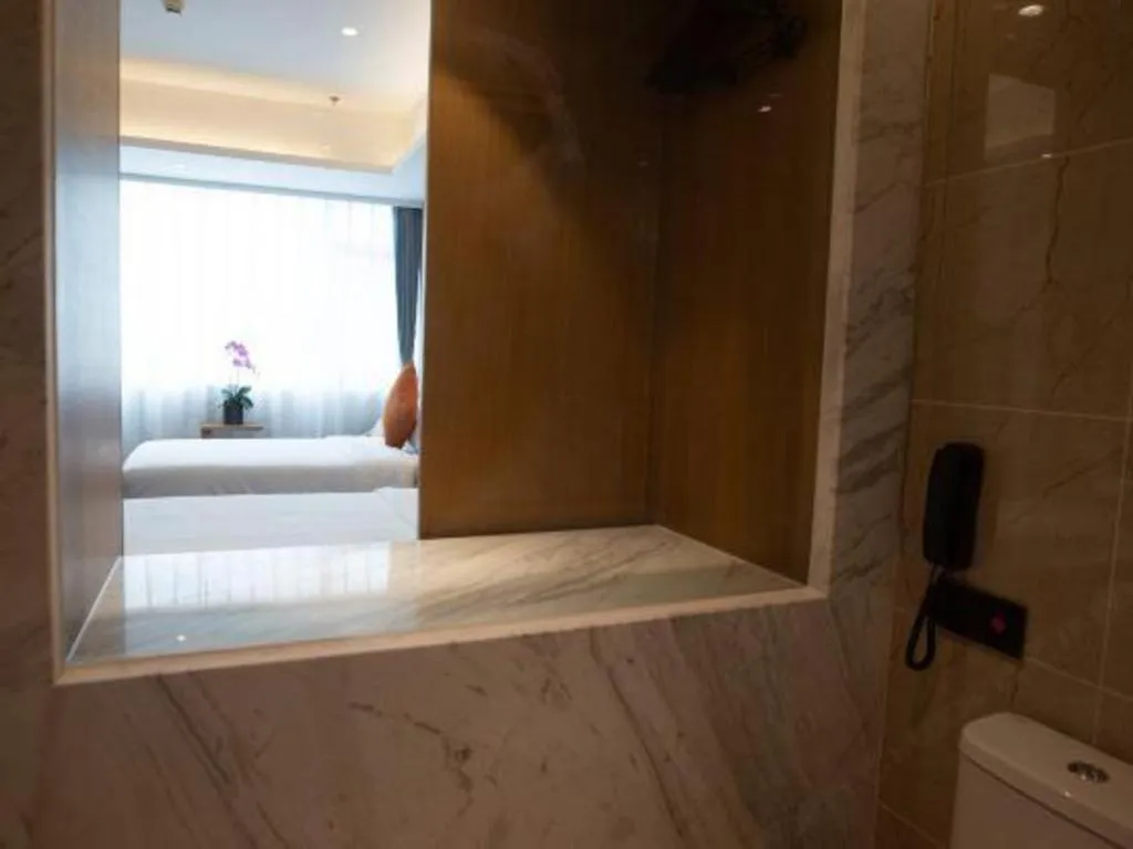 Kunming Greenlake View Hotel