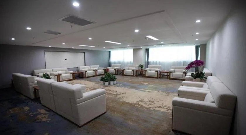 Kunming Greenlake View Hotel