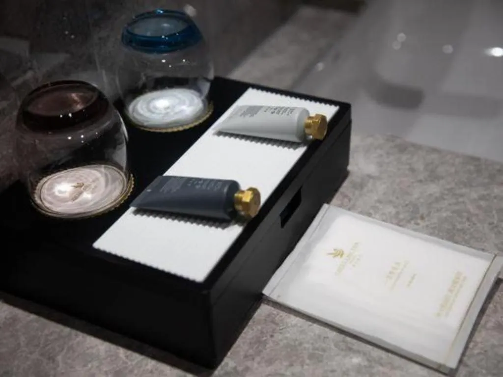 Kunming Greenlake View Hotel