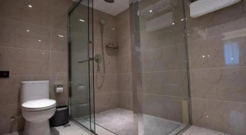 Kunming Greenlake View Hotel