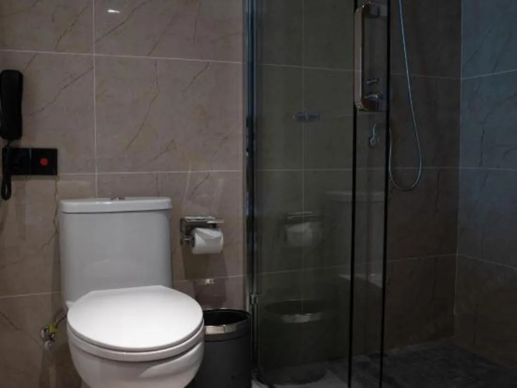 Kunming Greenlake View Hotel