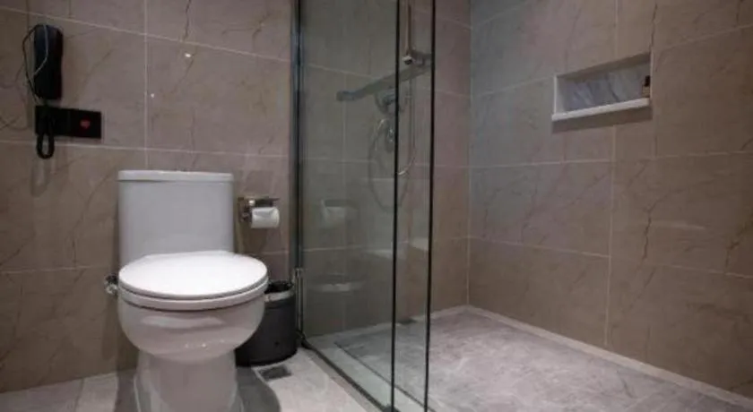 Kunming Greenlake View Hotel