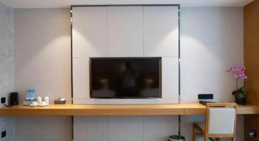 Kunming Greenlake View Hotel