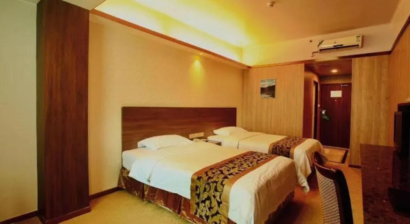 Bed in My Pleasant Hotel