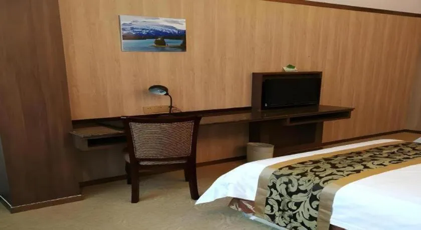 Bed in My Pleasant Hotel