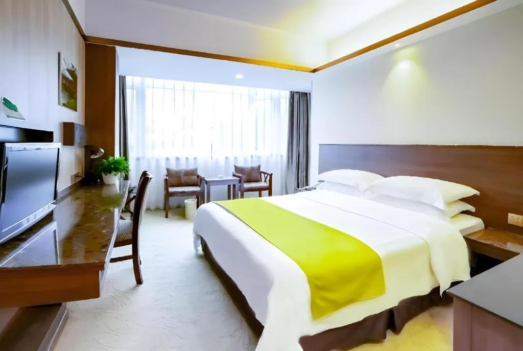 Bed in My Pleasant Hotel