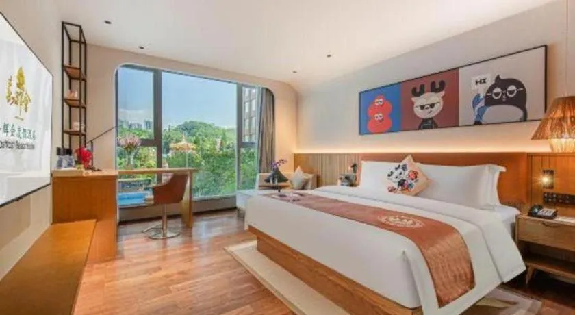 Bed in Dongguan Castfast Hotel