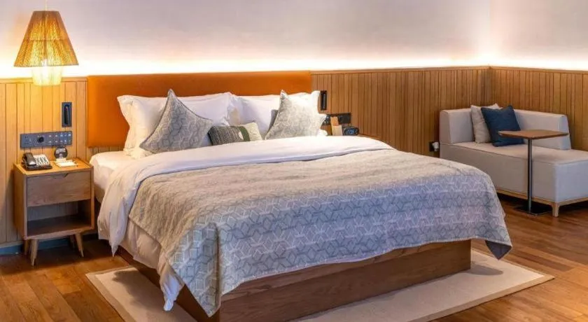 Bed in Dongguan Castfast Hotel