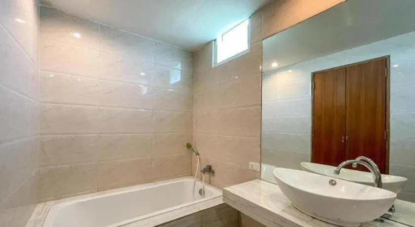 The Living Pool Villas