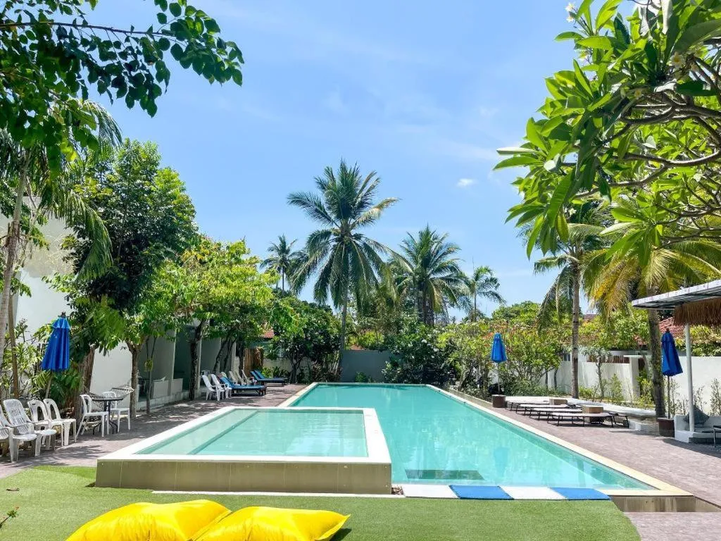 The Living Pool Villas