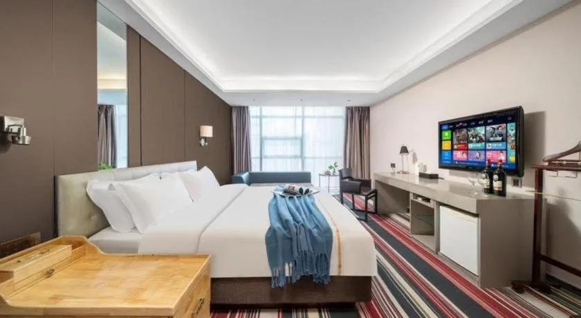 Bed in Urumqi Bayinhe Hotel