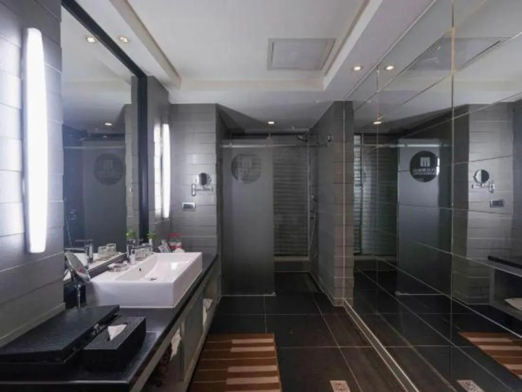 Urumqi Bayinhe Hotel