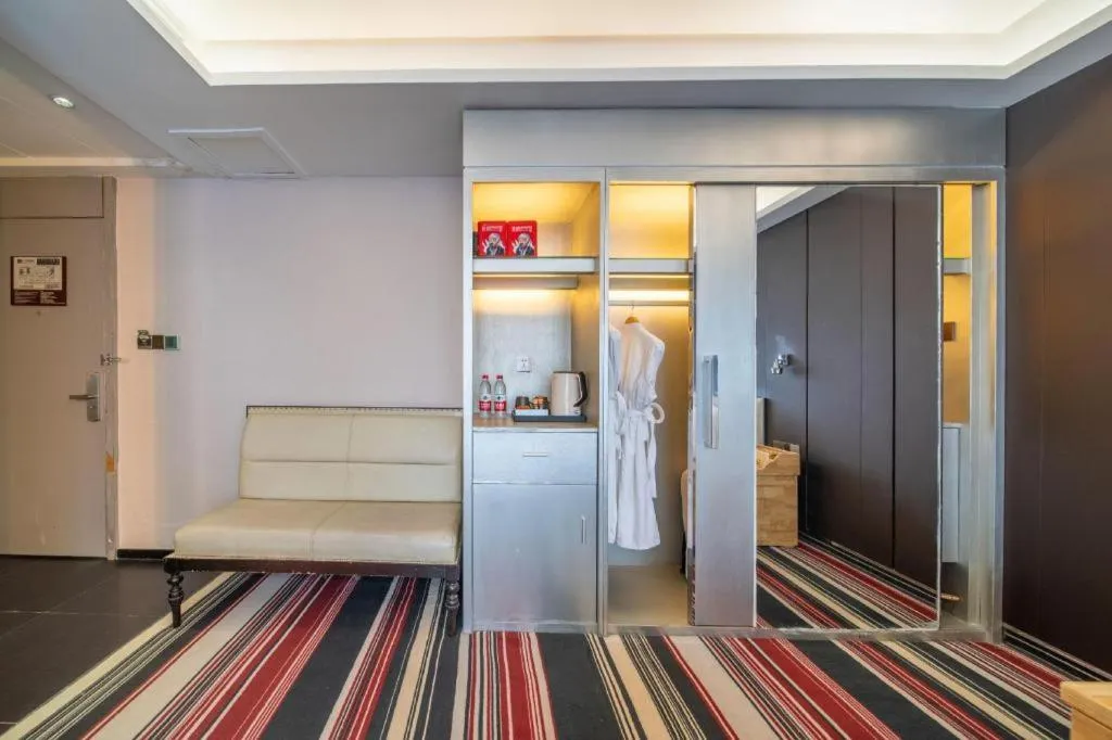 Urumqi Bayinhe Hotel