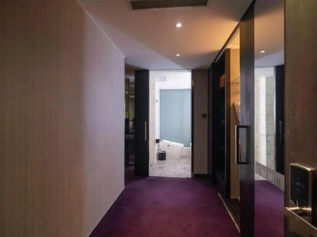 Urumqi Bayinhe Hotel