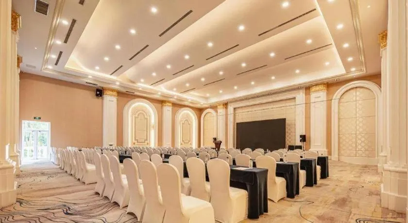 Country Garden Phoenix Hotel Xianning