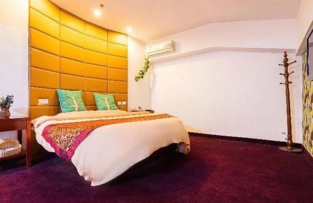 Bed in GreenTree Inn Jiangsu Wuxi Meiyuan Kaiyuan Temple Subway Master Station Express Hotel