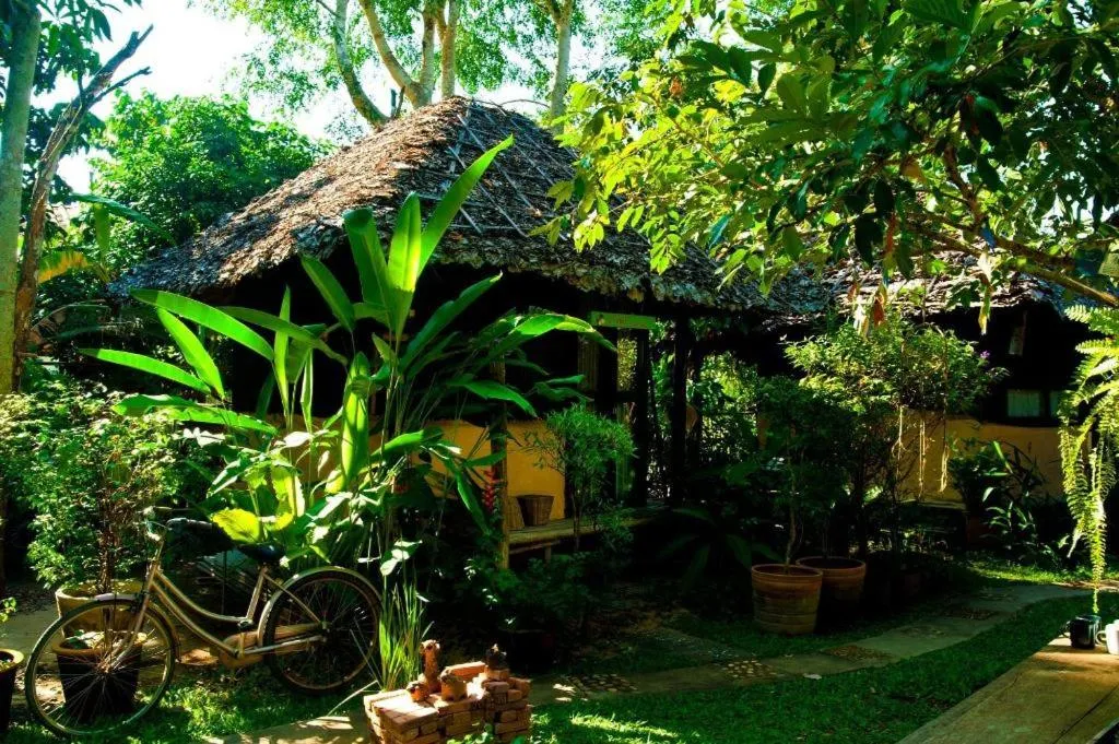 Khun Nai Tern Sai Hotel