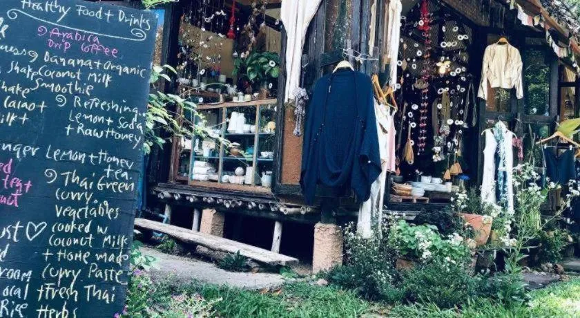 Khun Nai Tern Sai Hotel