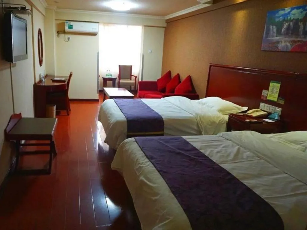 Bed in GreenTree Inn Xi'an Bell and Drum Tower Food Street Ancient City Wall Ximen Express Hotel