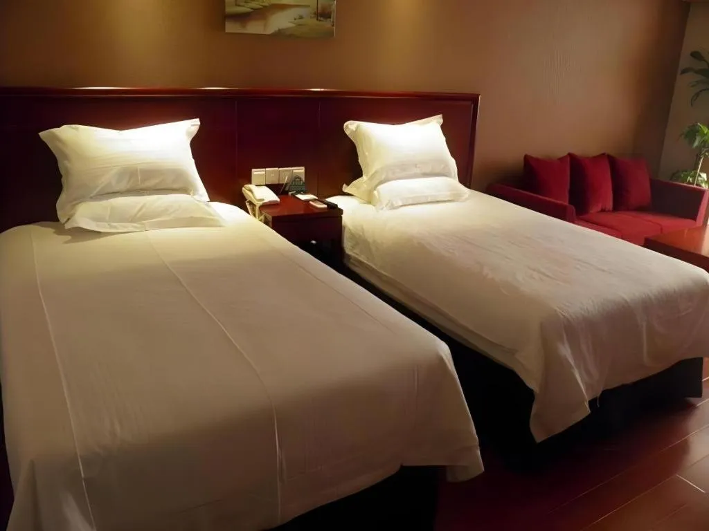 Bed in GreenTree Inn Xi'an Bell and Drum Tower Food Street Ancient City Wall Ximen Express Hotel