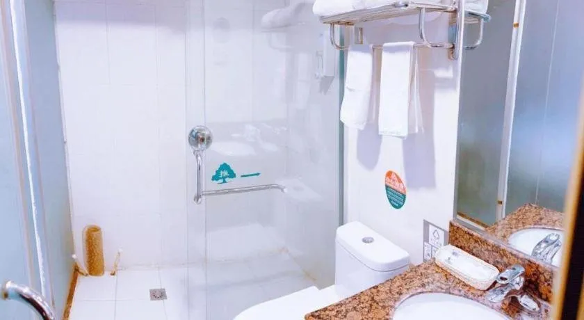 GreenTree Inn Xi'an Bell and Drum Tower Food Street Ancient City Wall Ximen Express Hotel