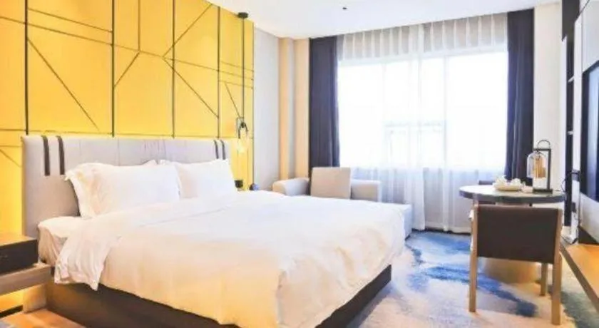 Bed in Fortune Hotel Longyan