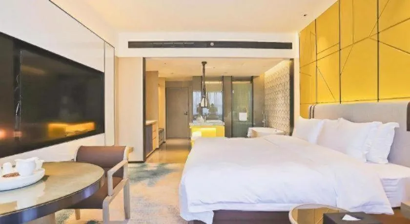 Bed in Fortune Hotel Longyan