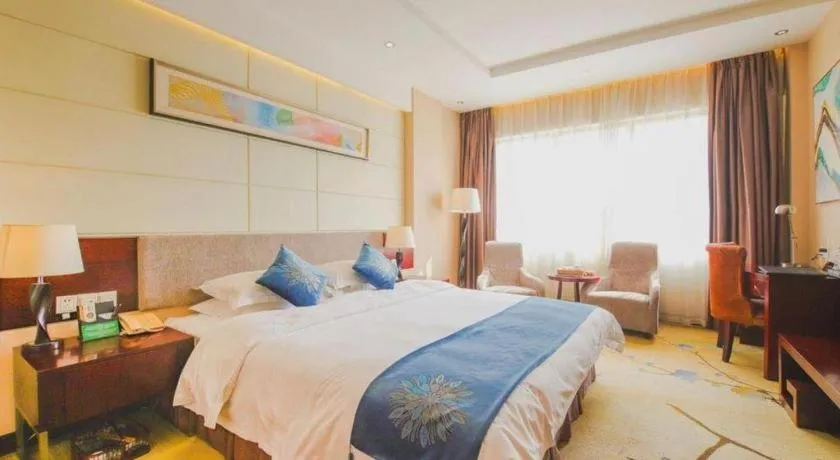 Bed in Fortune Hotel Longyan