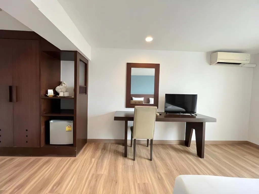 Laemchabang City Hotel