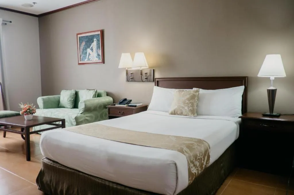 Bed in East Asia Royale Hotel