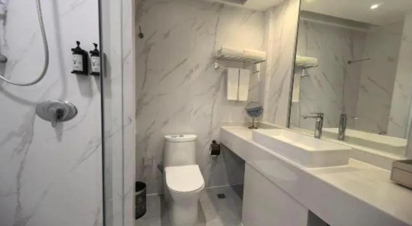 Exchange Bank Hotel Hainan