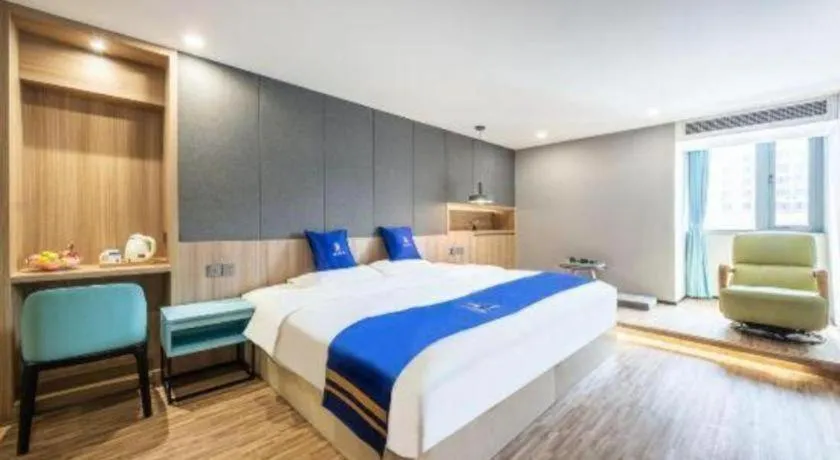 Bed in Super 8 Hotel Xiamen Railway Station