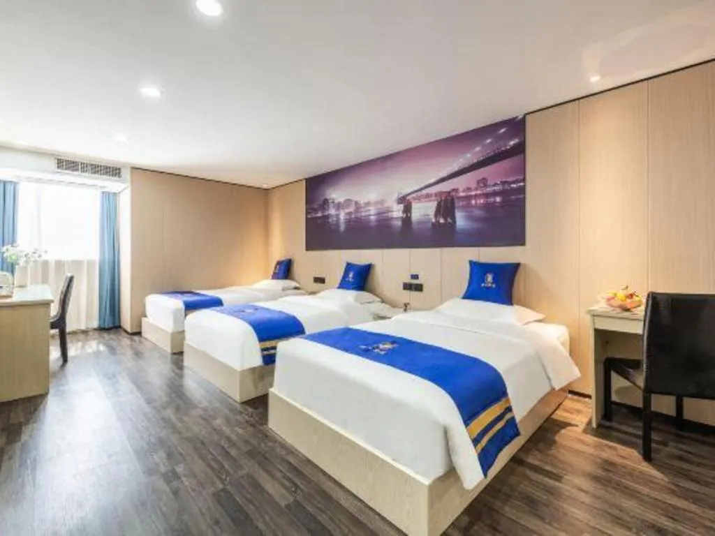 Bed in Super 8 Hotel Xiamen Railway Station