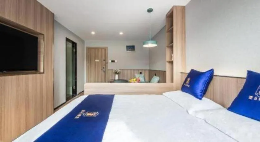 Bed in Super 8 Hotel Xiamen Railway Station