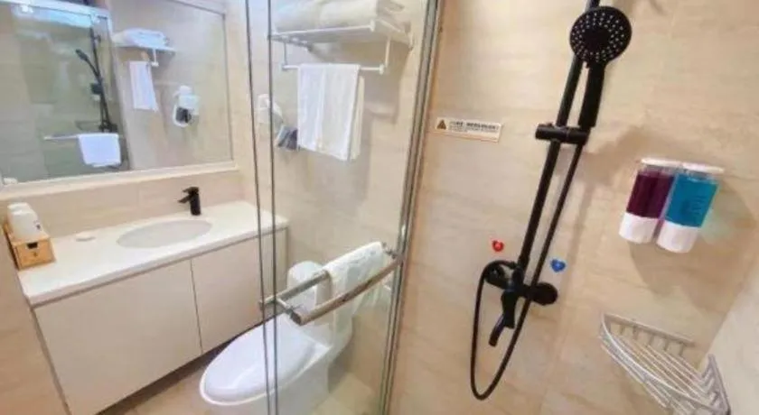 Super 8 Hotel Xiamen Railway Station