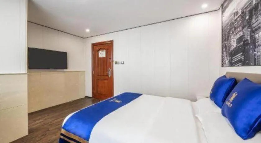 Bed in Super 8 Hotel Xiamen Railway Station