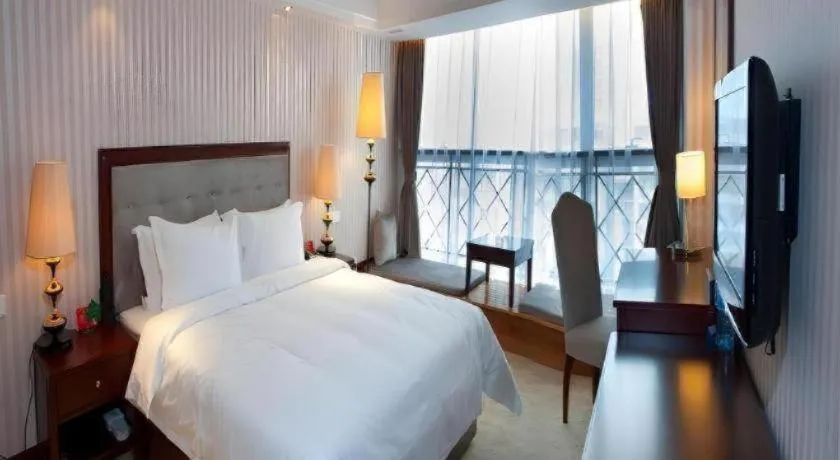 Bed in Yunhai Hotel Zhuhai