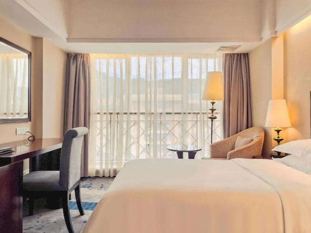 Bed in Yunhai Hotel Zhuhai